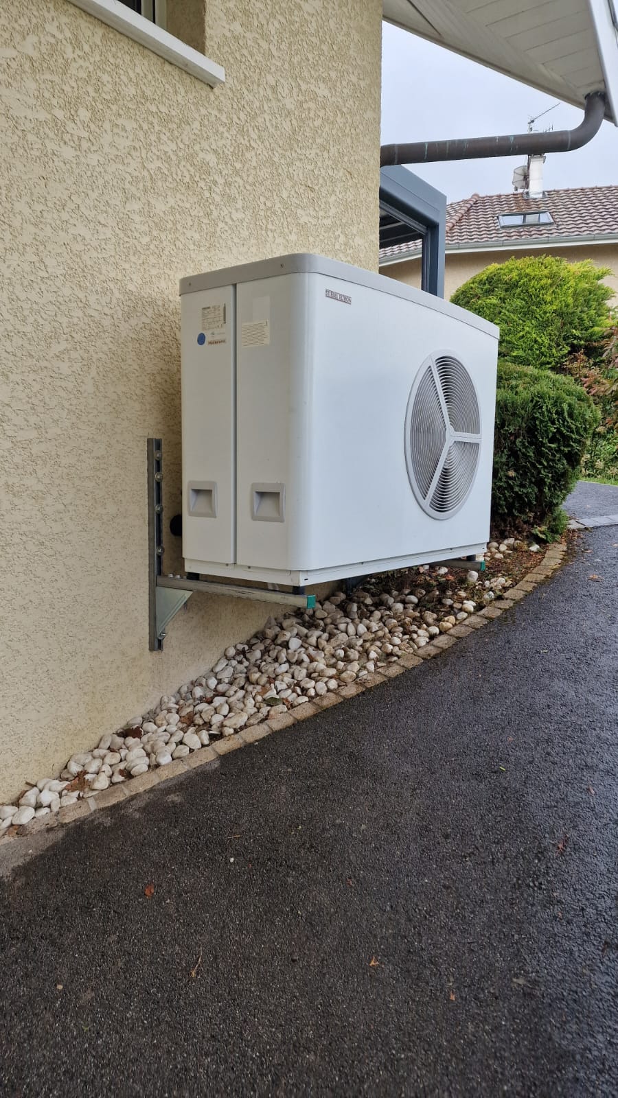 Pompe à chaleur AIR/EAU STIEBEL ELTRON